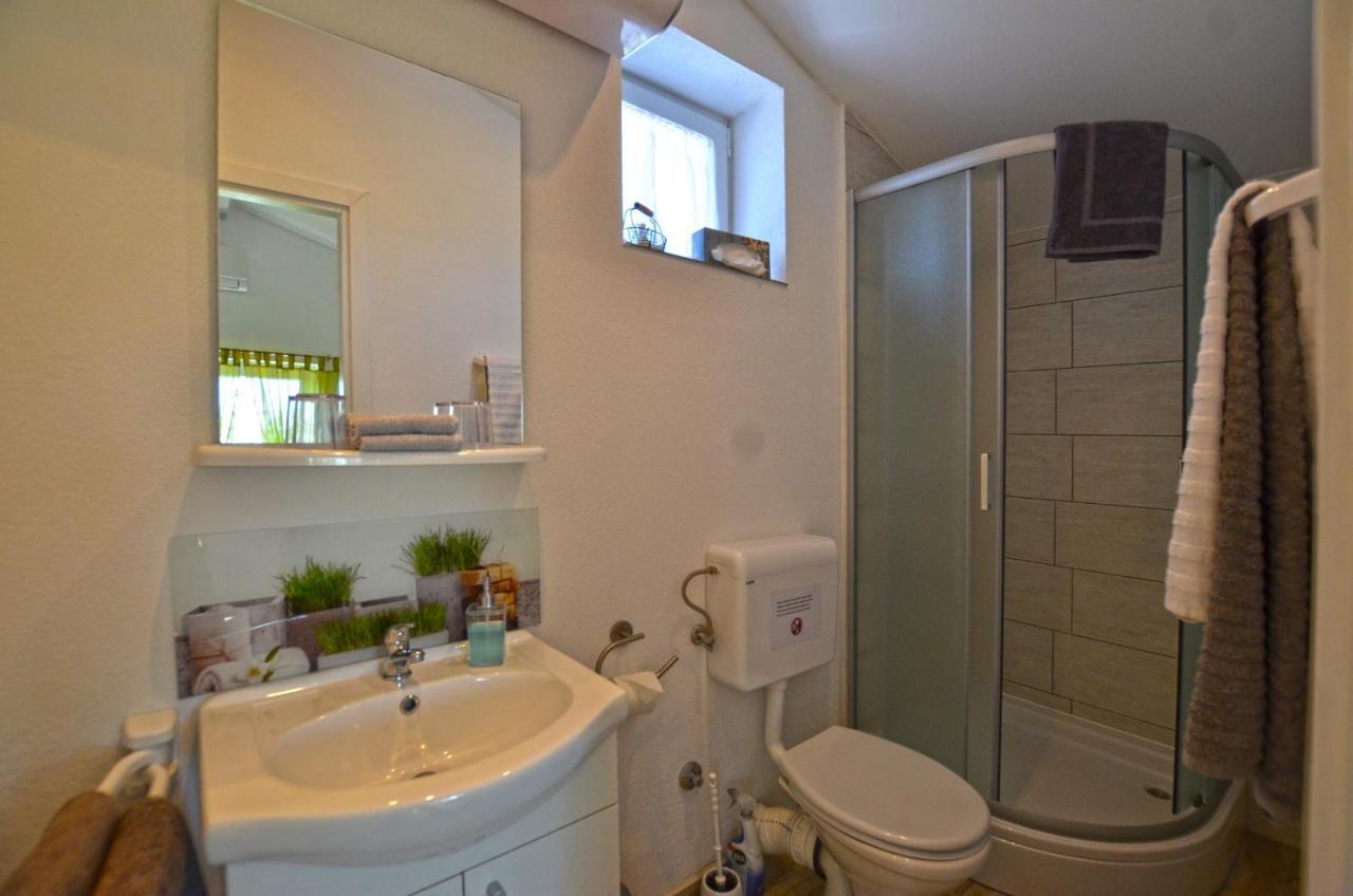 Bavica Apartments Ровин Екстериор снимка